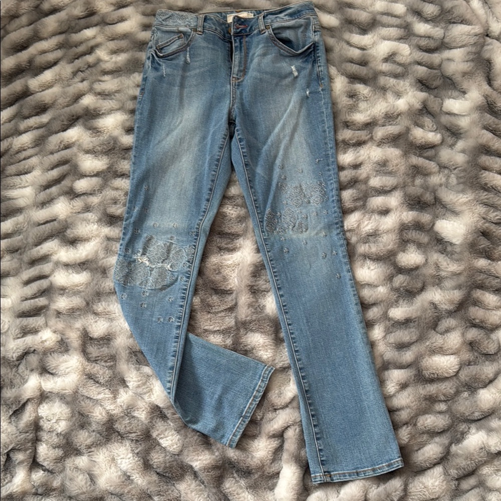 Sundance Distressed Blue Jeans